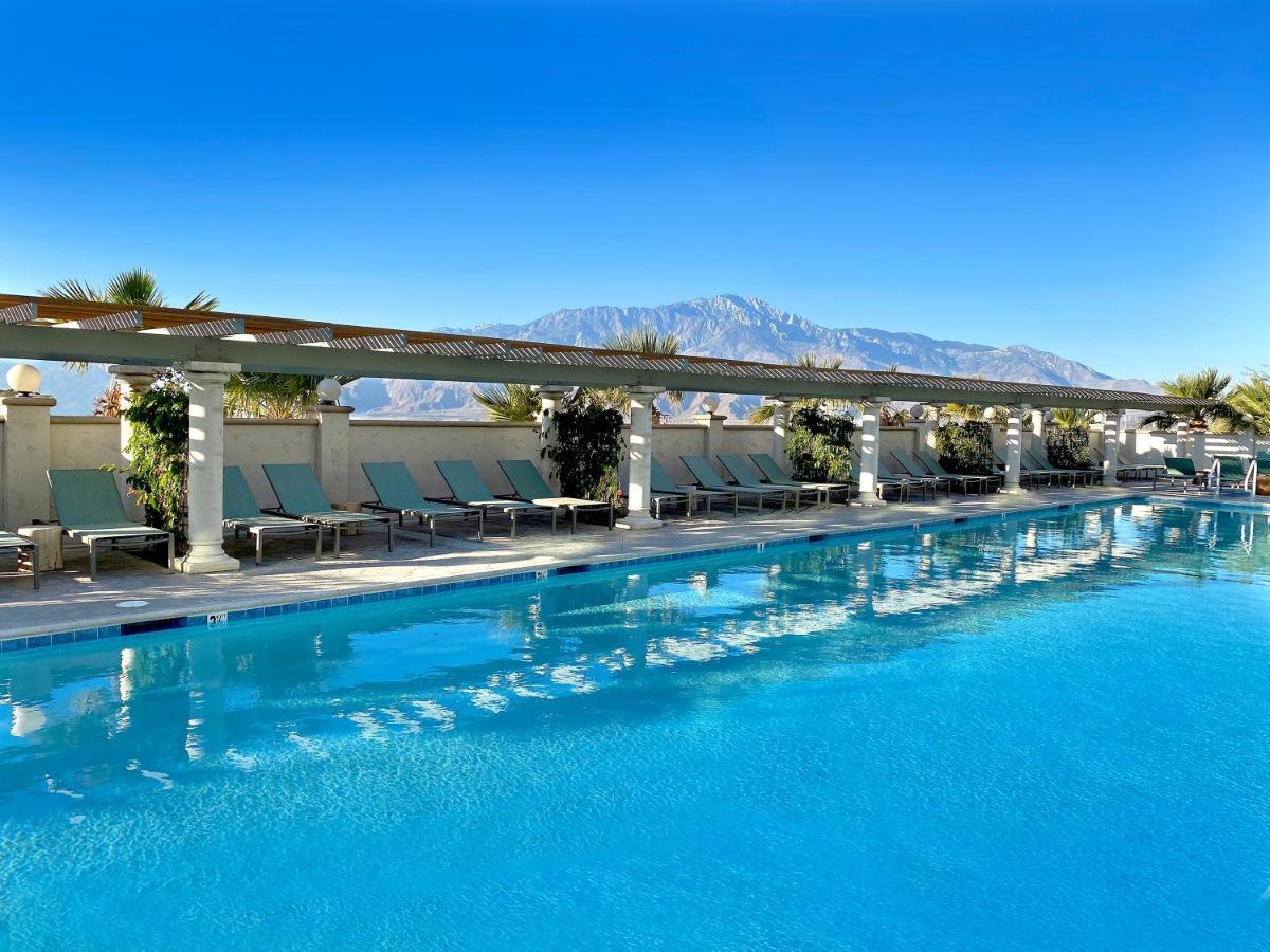 Azure Palm Hot Springs Hotell Desert Hot Springs Exteriör bild